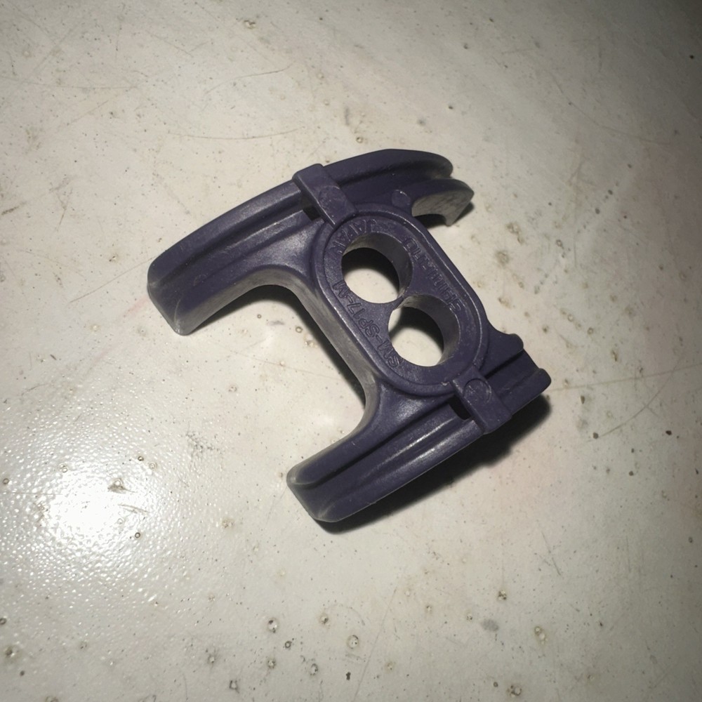 Shimano SM-SP17-M Double Cable Guide Plastic Bottom Bracket Shell Fitting Replac