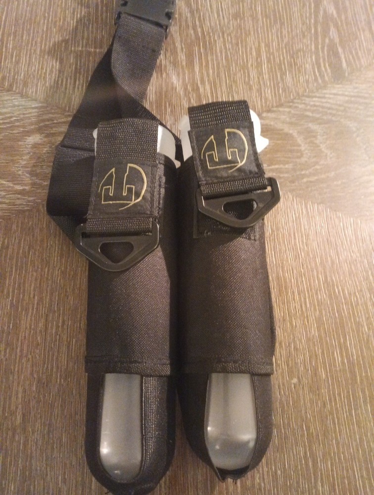 TIPPMANN 2 pod paintball pack. Complete kit with 140rd tubes.