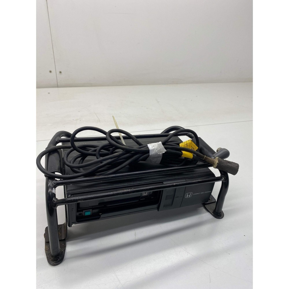 Honda S2000 CD disc changer AP1 1999
