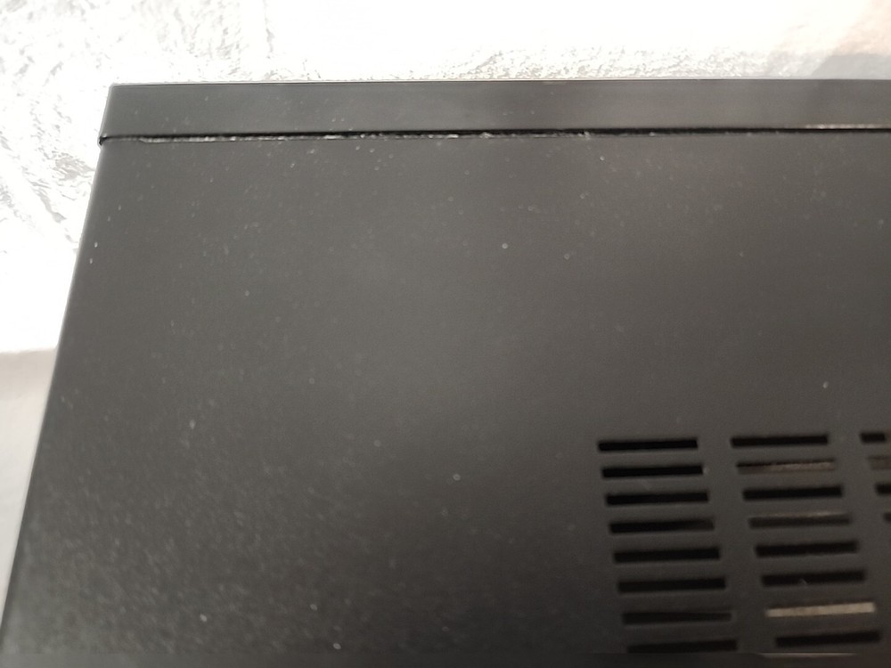 Denon AVR-1802 Receiver Bundle with Remote, Loop & Manual. Tested