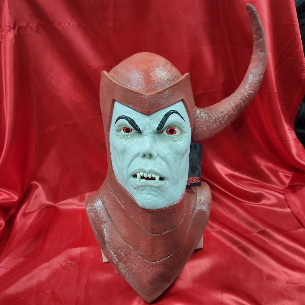 DUNGEONS & DRAGONS - VENGER MASK by Trick or Treat Studios
