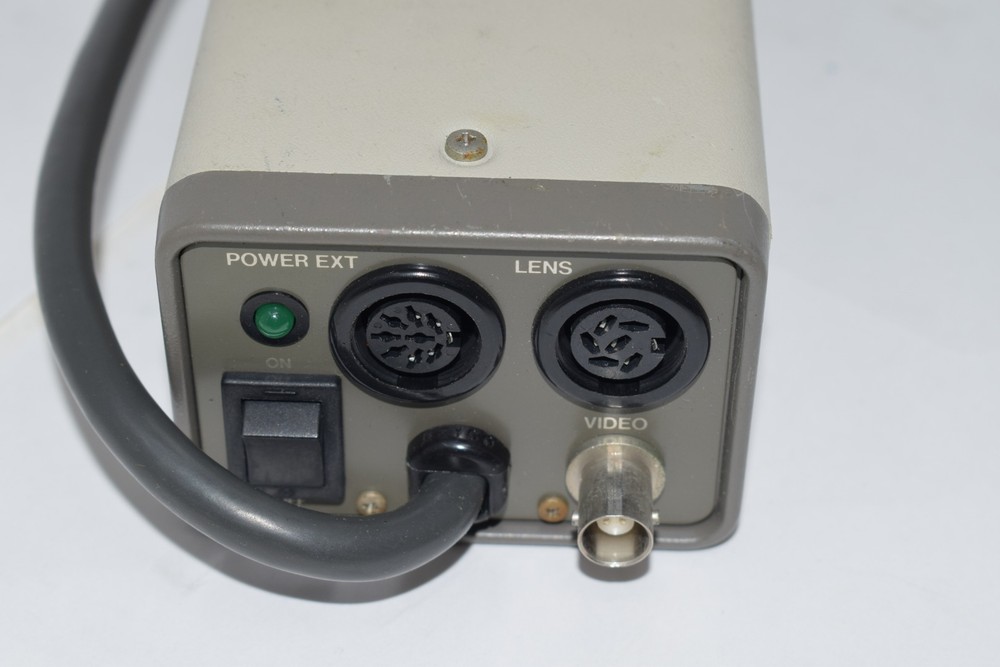 HITACHI KP-116U SOLID STATE CAMERA 117VAC 60HZ 5W