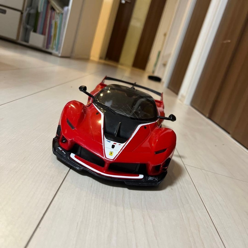 LaFerrari 54, numbered, red