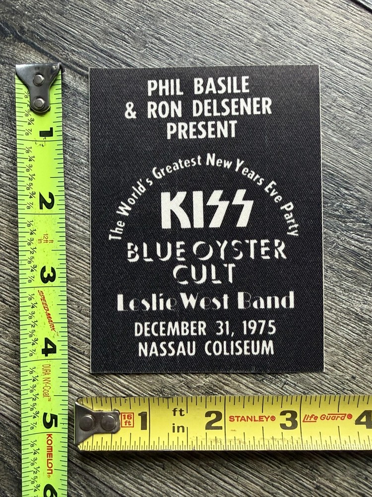KISS Pass Satin Alive Tour Nassau NY Dec 31 1975 New Year's Eve Vintage Aucoin B