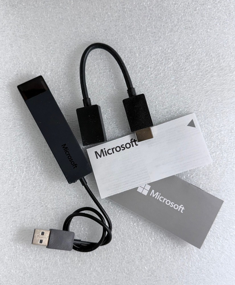 Microsoft CG4-00001 Wireless Adapter