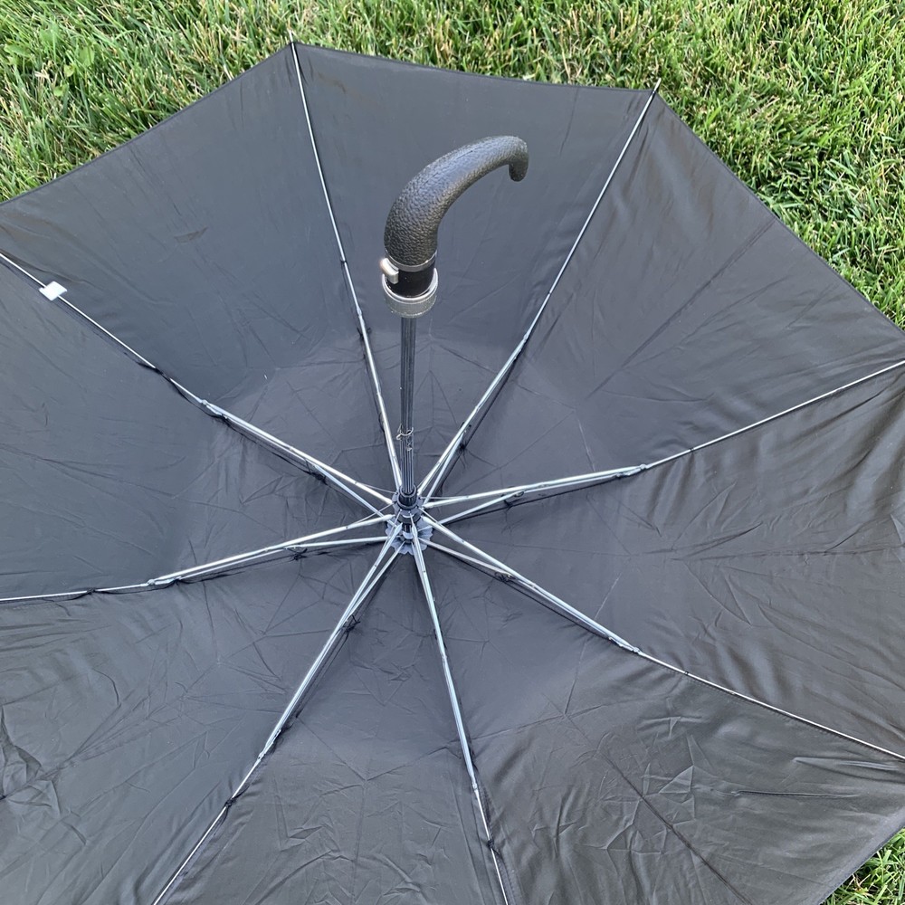 Conch Compact Folding Black Umbrella and Case