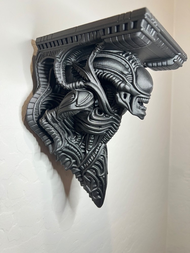 Alien xenomorph wall shelf