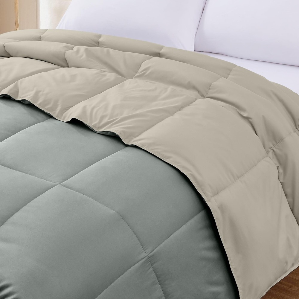 Modern Threads Down Alternative Reversible Comforter Sage Green/Cream King
