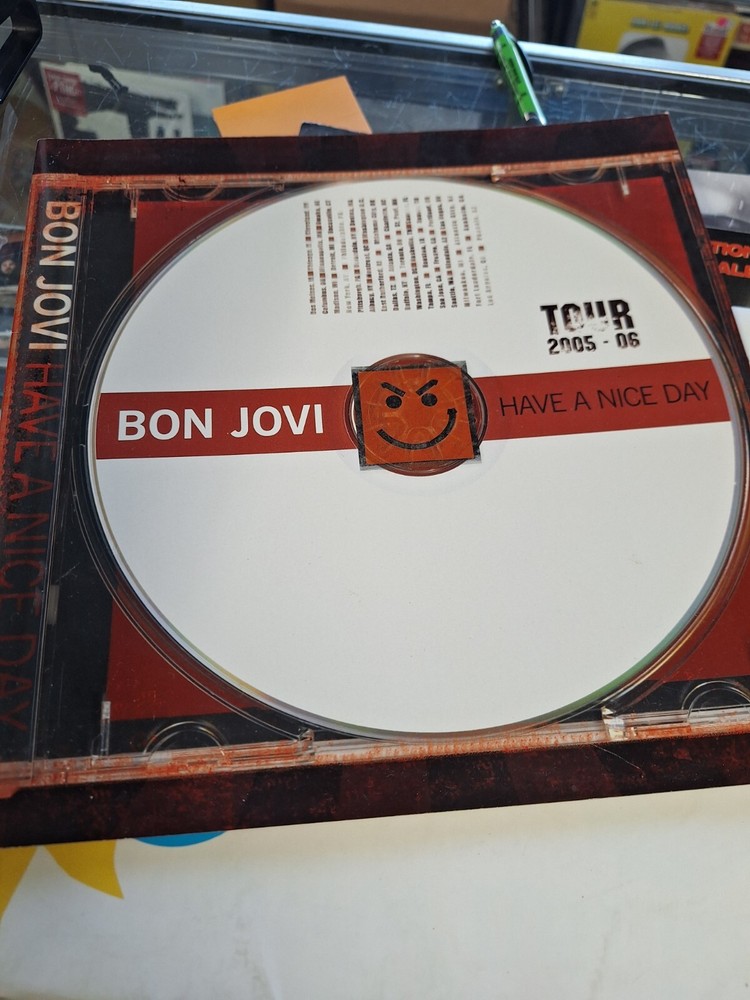 Bon Jovi Original Have a Nice Day Tour 2006 Concert Program Book -