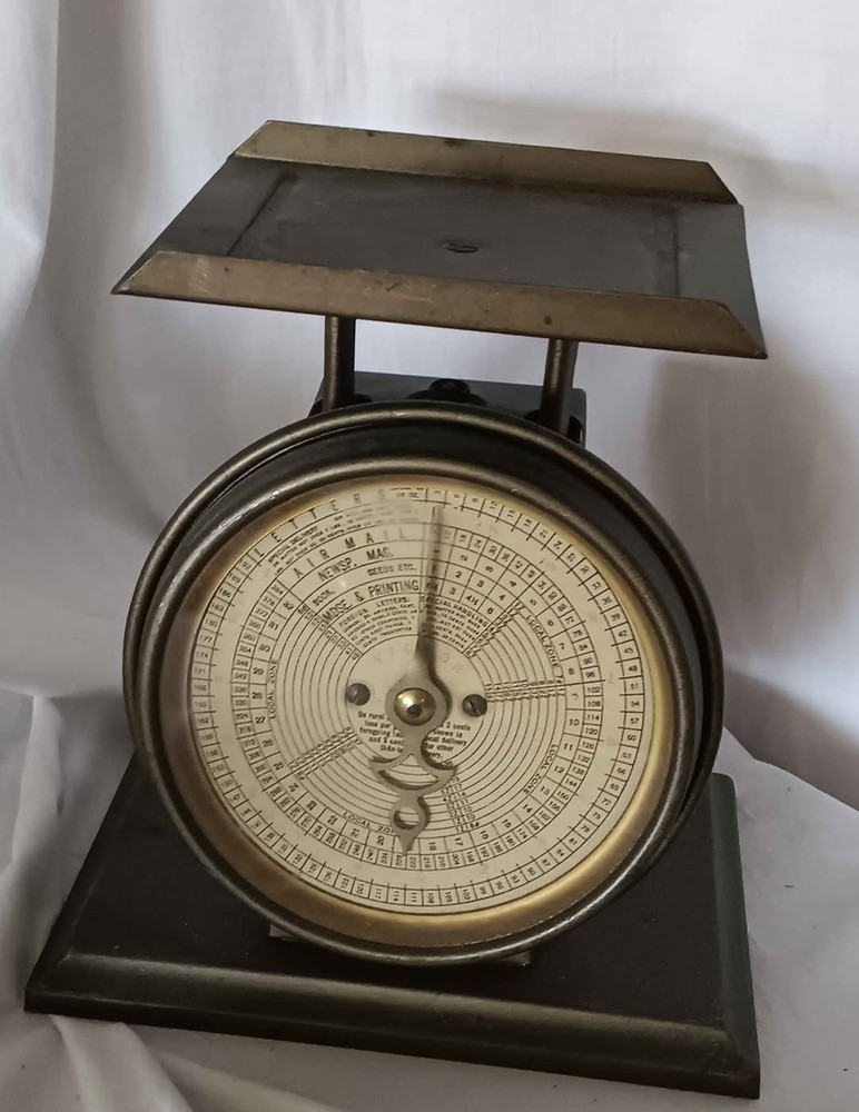 Vintage Postal Scale 8x6x9