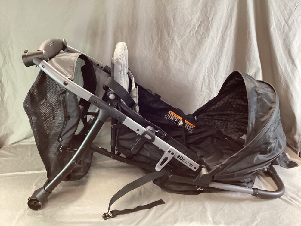 Summer 3Dpac CS Compact Fold Stroller Black - Missing Cup Holder