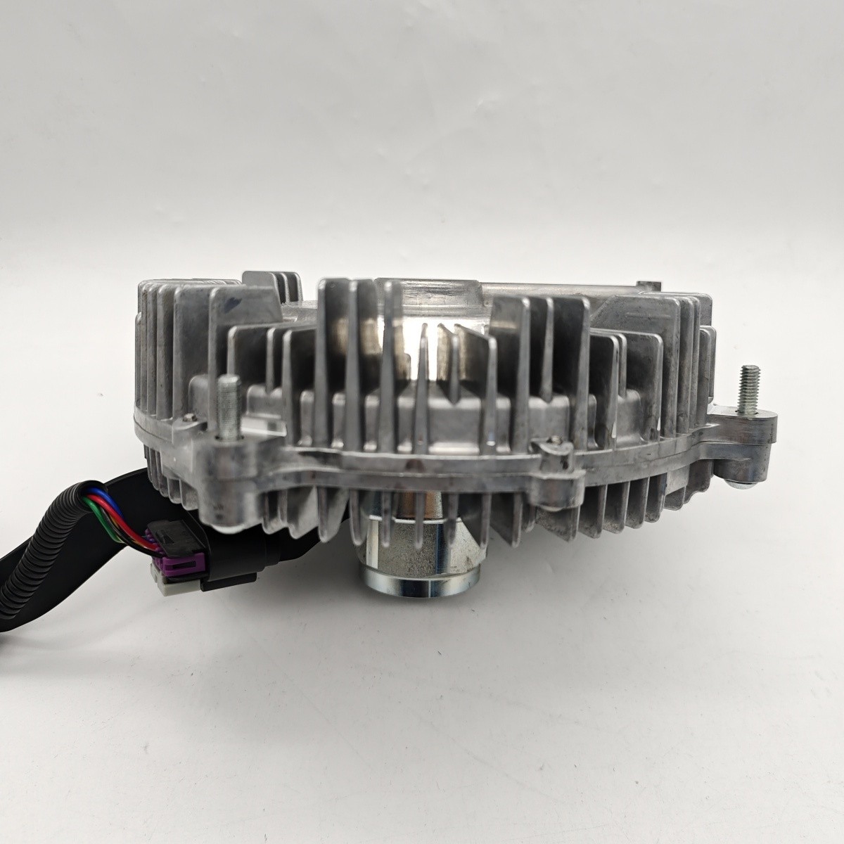 Radiator Cooling Fan Clutch for 13-18 Ram 2500 3500 4500 6.7L Cummins 52014729AC