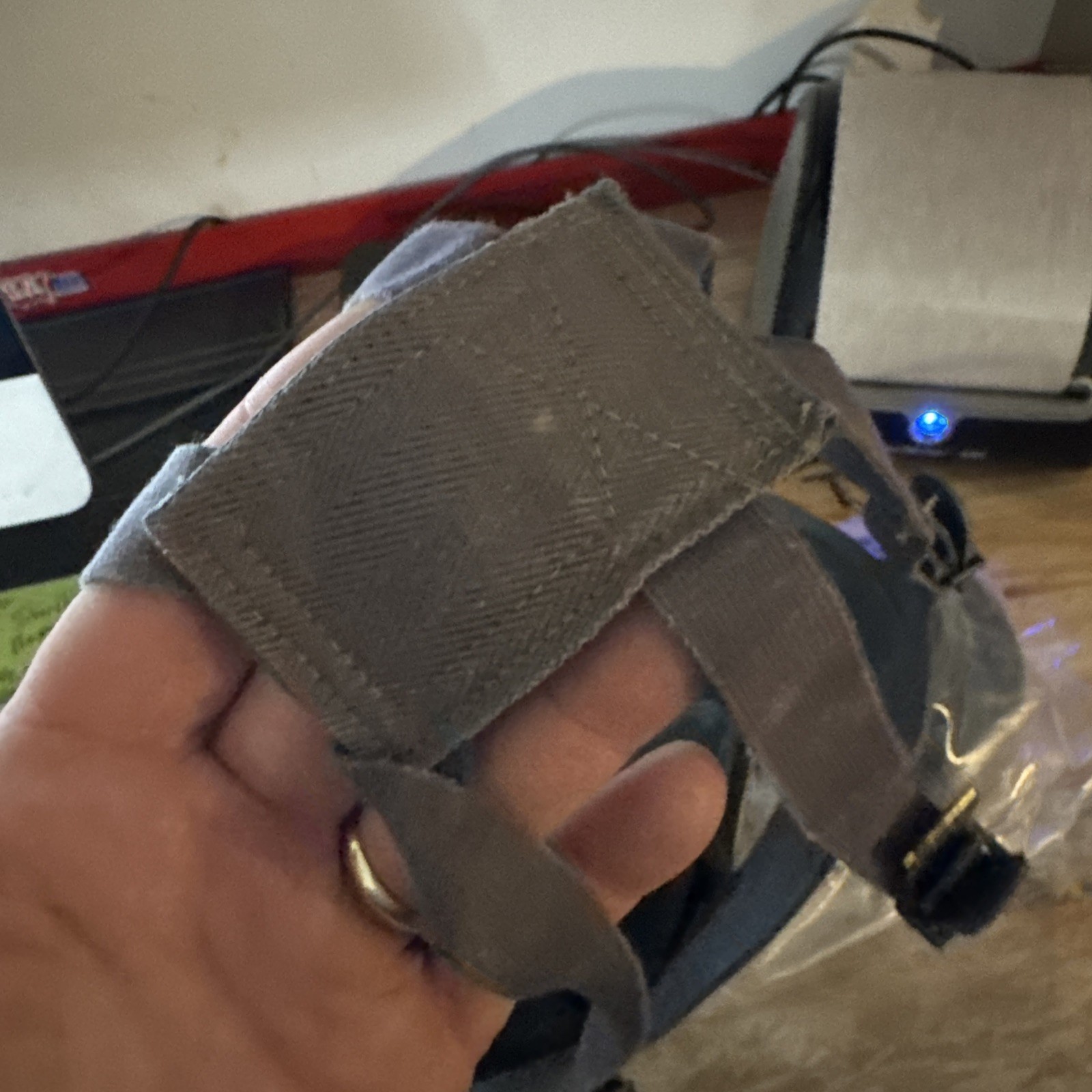 Finland Gas Mask New/Old Stock Clear Insert NATO 40mm Filter NBC Nuke Army Surpl