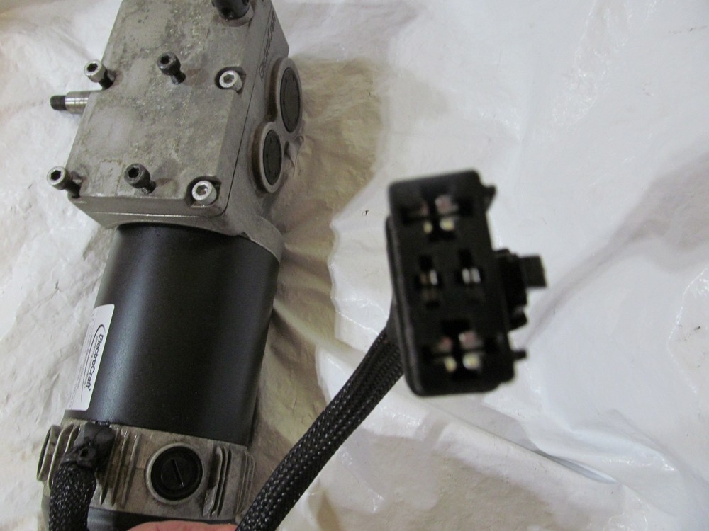 Right Motor From Rival Quantum Wheelchair