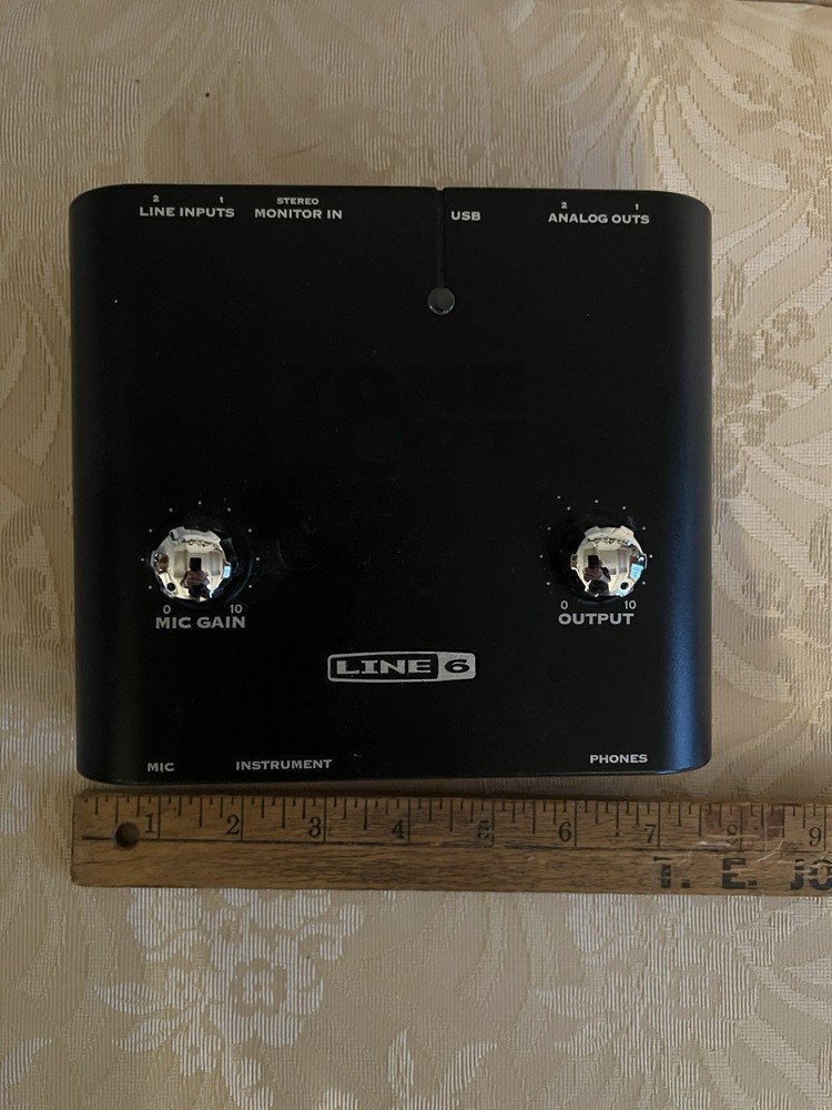 Line 6 TonePort UX1 Digital Recording Interface