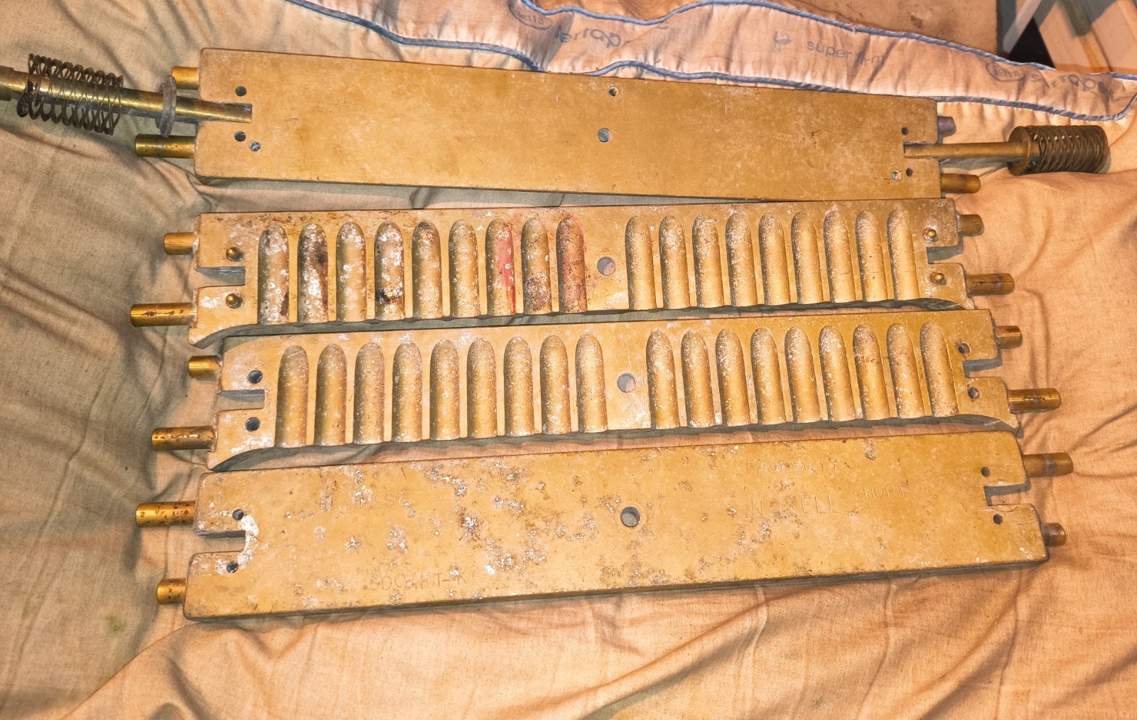 Lipstick Molds. Cavalla Teardrop 8-36 .500 FT-K for parts Offer?