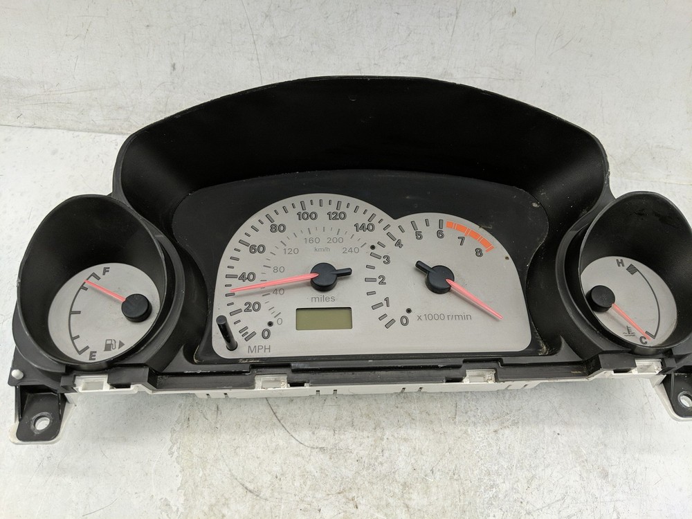2000-2002 Mitsubishi Eclipse Speedometer Instrument Cluster Gauges HYZPC