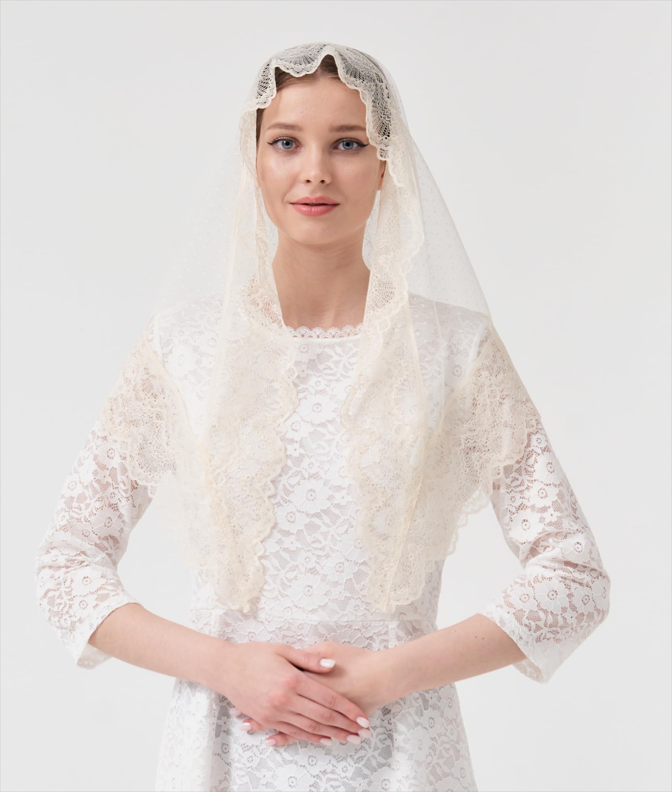Leimandy Trinagle Chapel Veil for Catholic Mass - Lace One Size, Beige