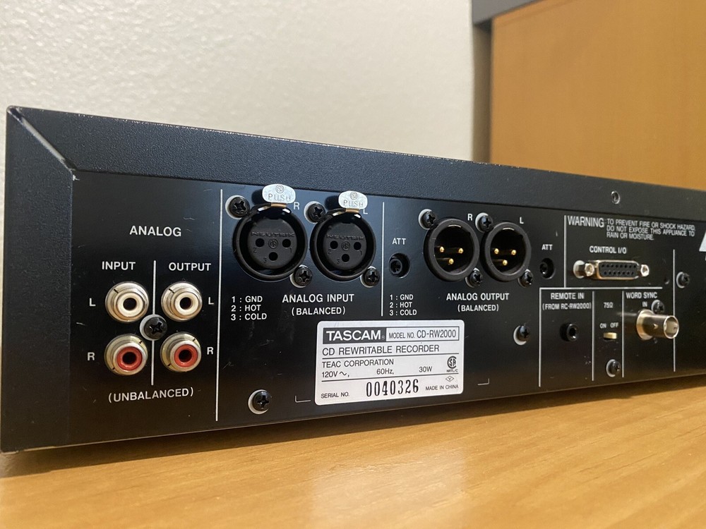 TASCAM CD-RW2000 Professional CD Recorder
