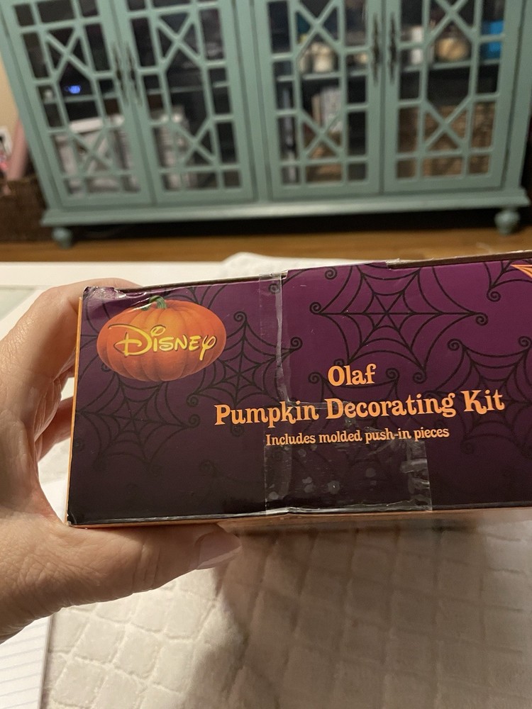 Disney Olaf Pumpkin Kit