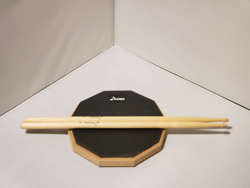 Practice Drum Pad 8" with Drum Sticks Donner