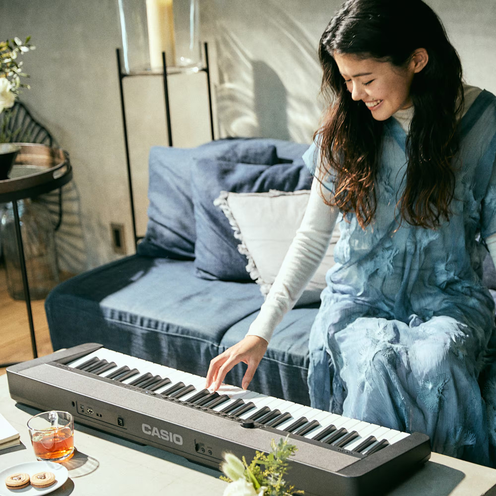 Casio CT-S1BK 61-Key Portable Keyboard