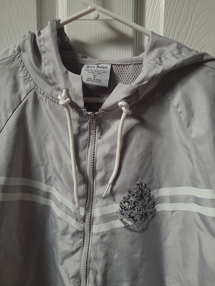 Harry Potter Gray Pullover 1/4 Zip Windbreaker S Small Hogwarts Polyester