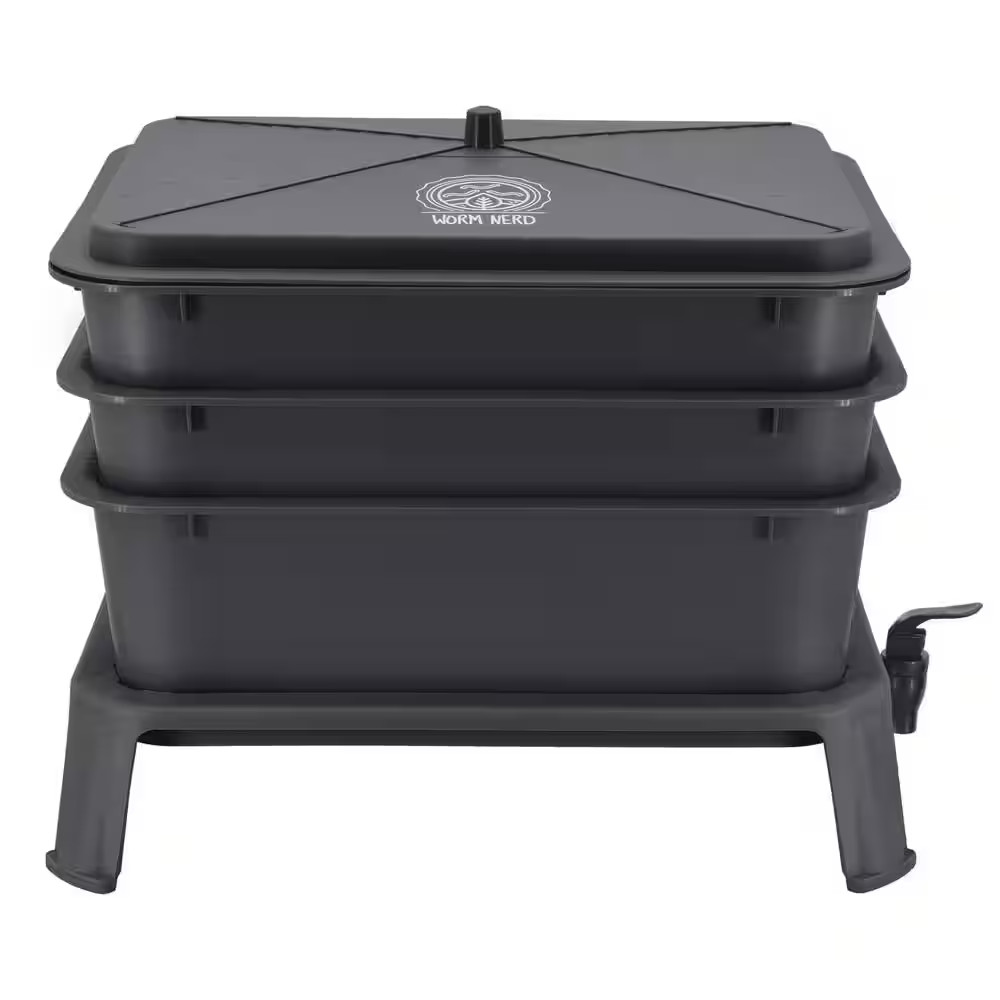Jaylen Worm Nerd Large Black 4-Tray Worm Composting Bin Kit with Coco Coir Brick