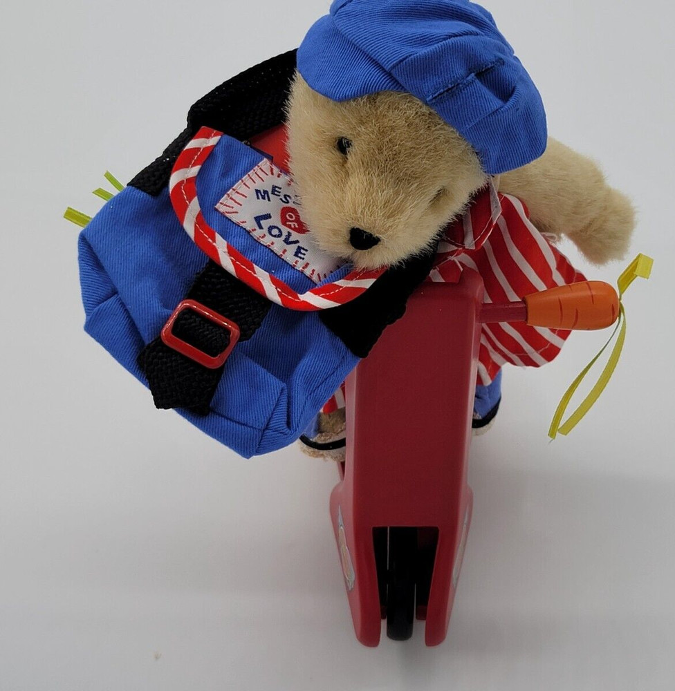 Muffy Vanderbear Messenger of Love Bear