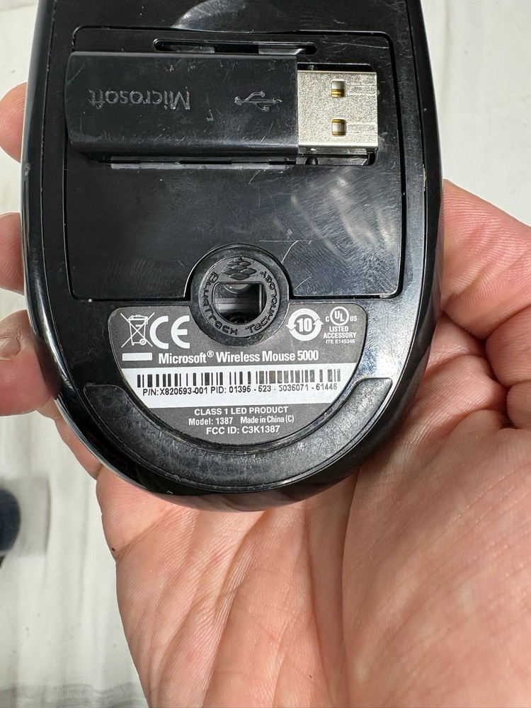 Microsoft Wireless Mouse 5000 w/ USB Dongle Model:1387 Sticky Soft-Touch