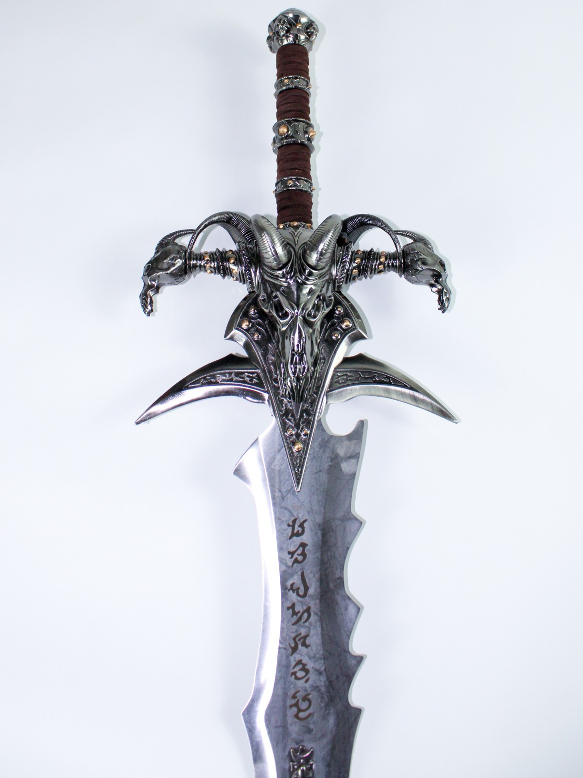 World of Warcraft: Frostmourne Steel Replica Sword