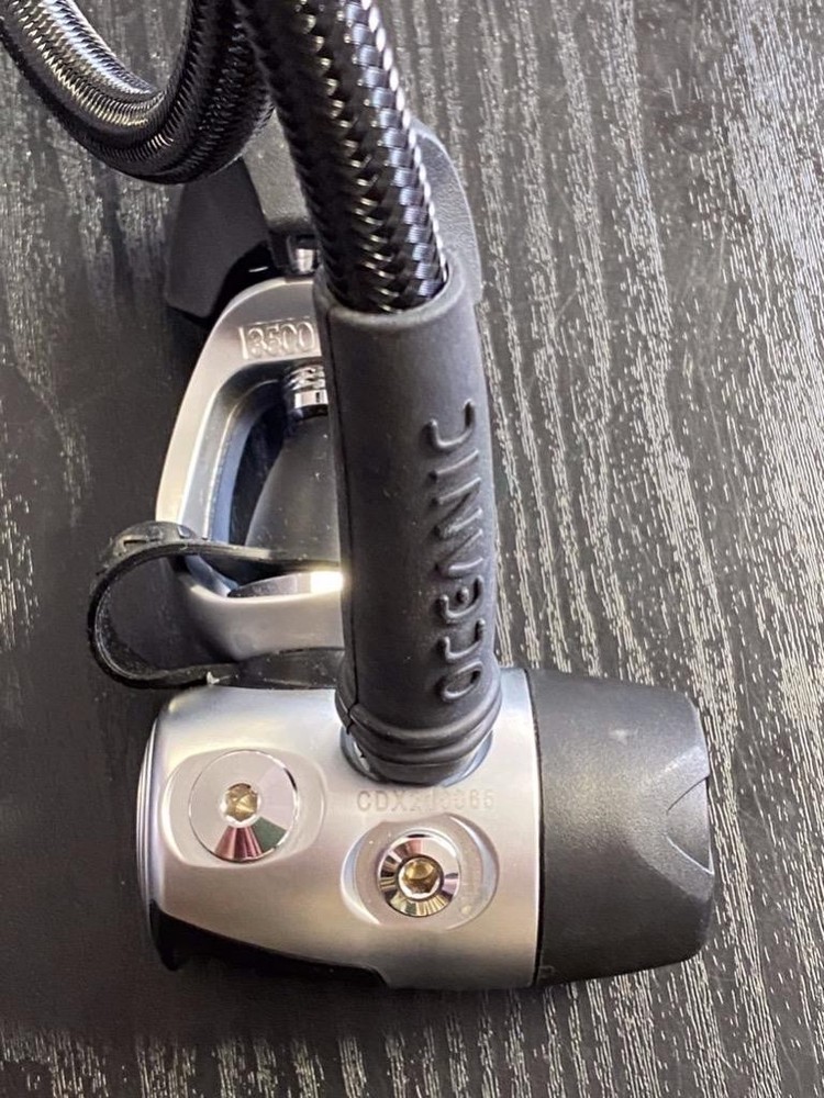 OCEANIC ALPHA CDX REGULATOR.