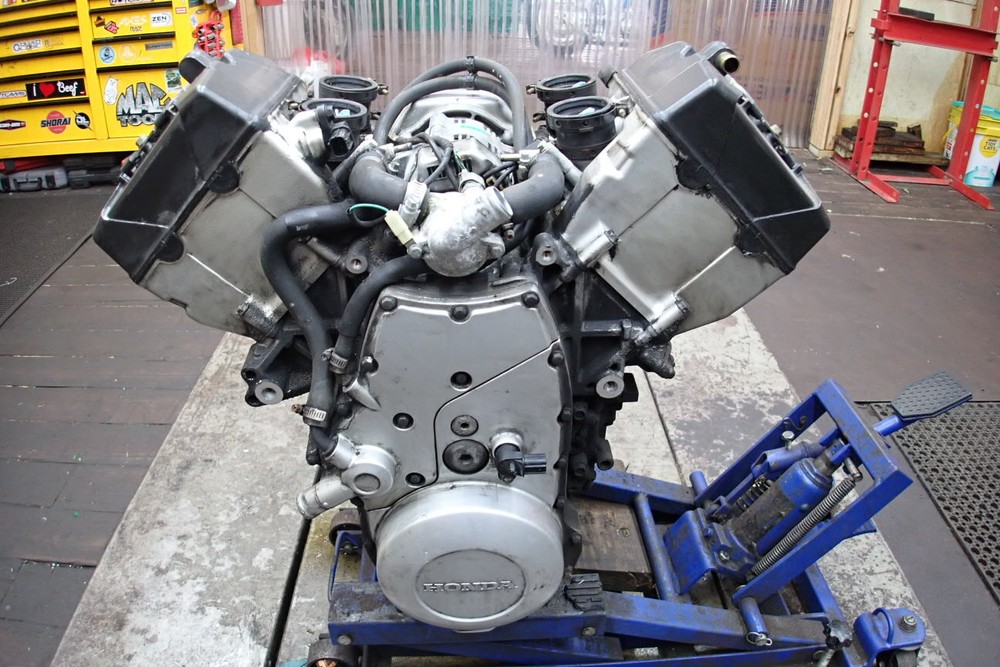 2003 HONDA ST1300A ENGINE 200PSI COMPRESSION 29759 MILES RUNNING VIDEO