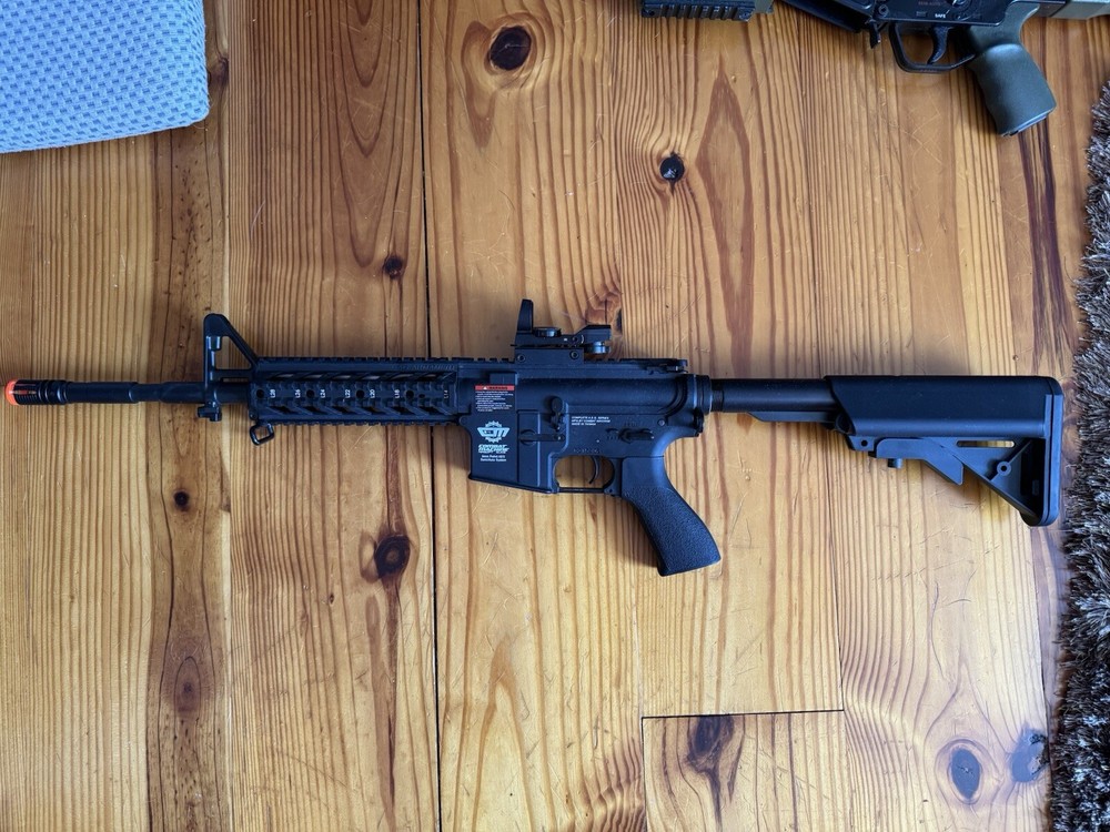 AEG Airsoft Gun