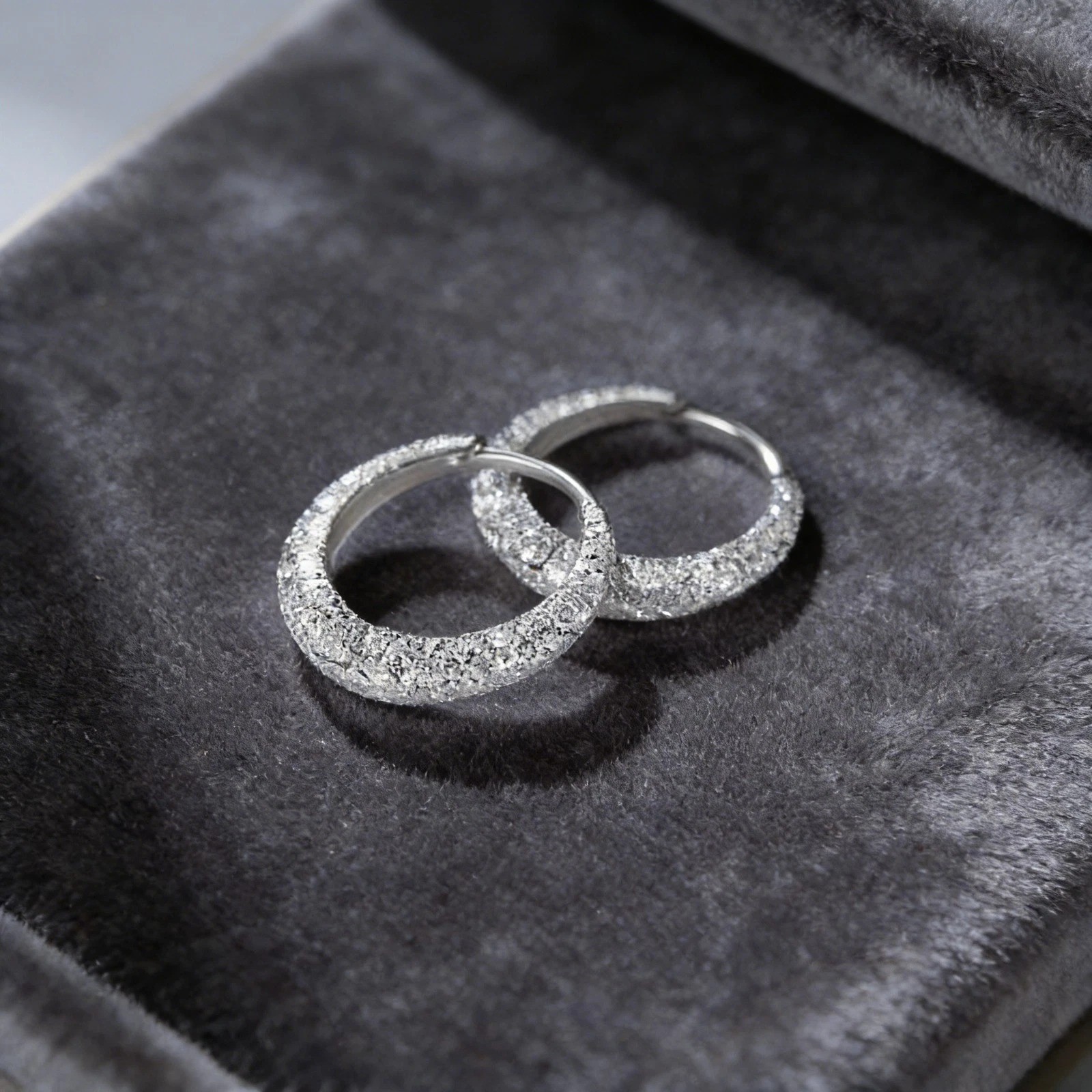 2 Pairs Silver Round Sparkling Starry River Hoop Earrings