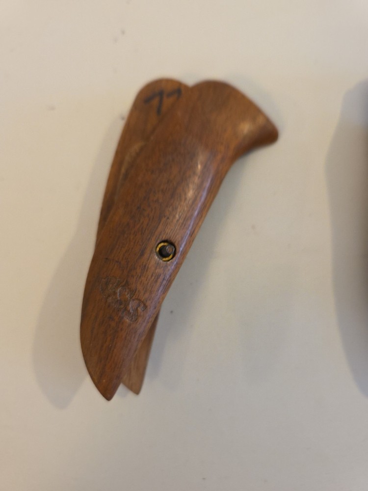 CSS Bow Grip Wooden Lot