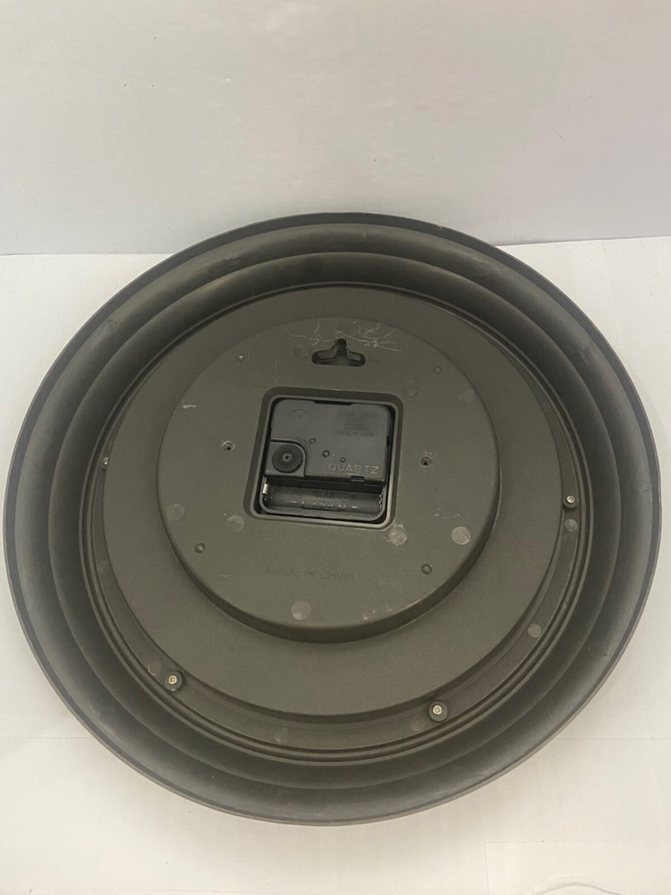 Sharp Round Wall Clock vintage style