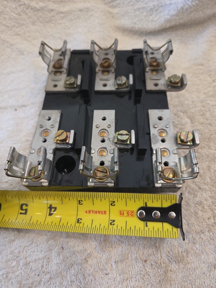 60-80 Amp 3 Phase Fuse Block, Unbranded,