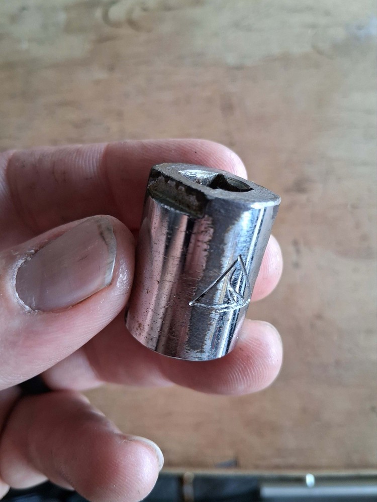 midschool socket bolts 14mm