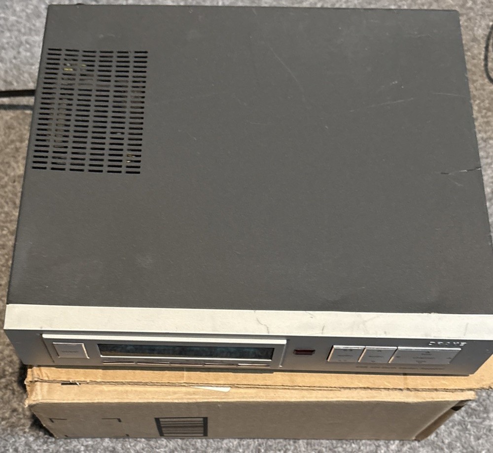 DRAKE ESR 424 Earth Station Receiver