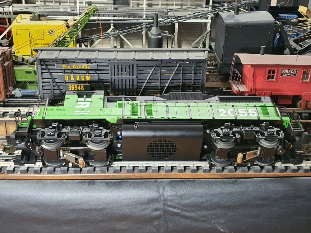 O Scale Diesel Locomotive Dummy Engine by MTH