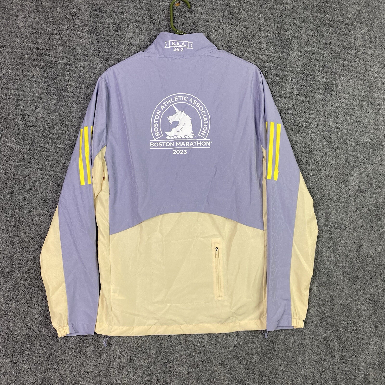 Adidas 2023 Boston Marathon Celebration Jacket Mens Medium Running HY0263 - New