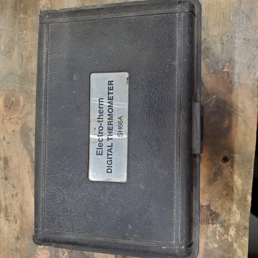 Cooper Electro-therm SH66A Digital Thermometer (USED)