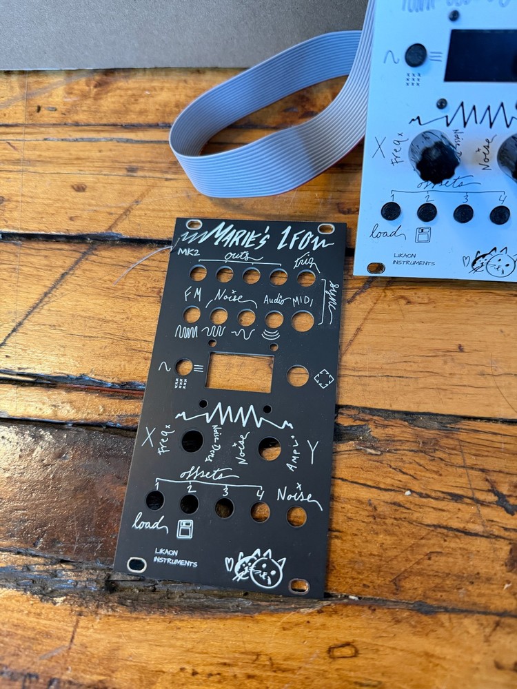 Likaon Instruments Marie's LFO Eurorack Module