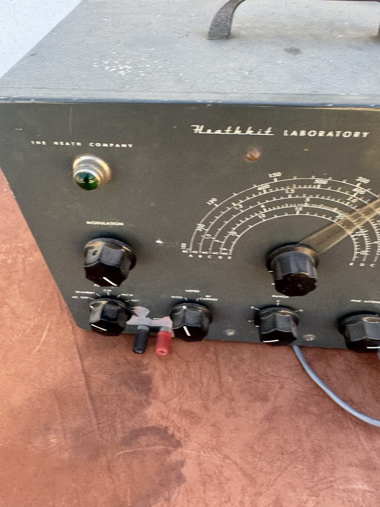heathkit laboratory generator Untested As Is