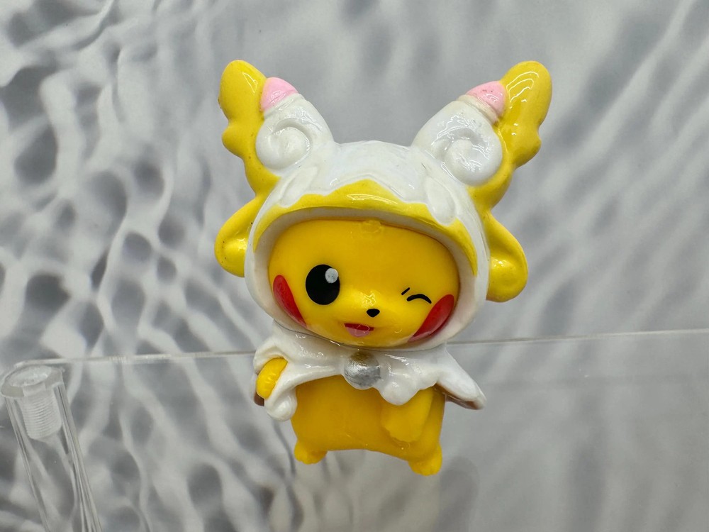 Pikachu Special Outfits!