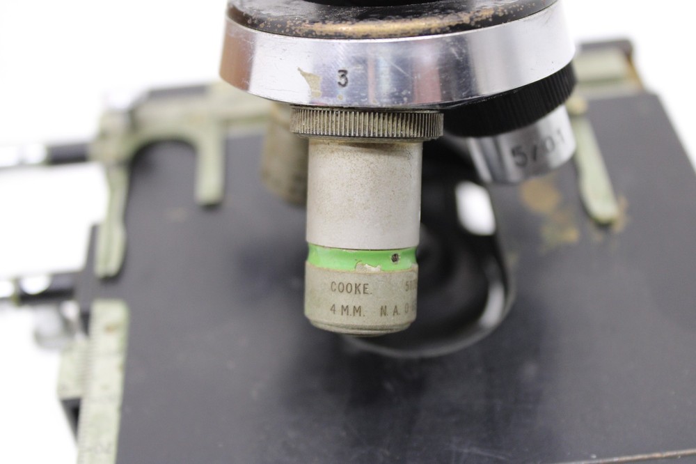 Vintage Cooke Troughton & Simms Microscope Serial M102909