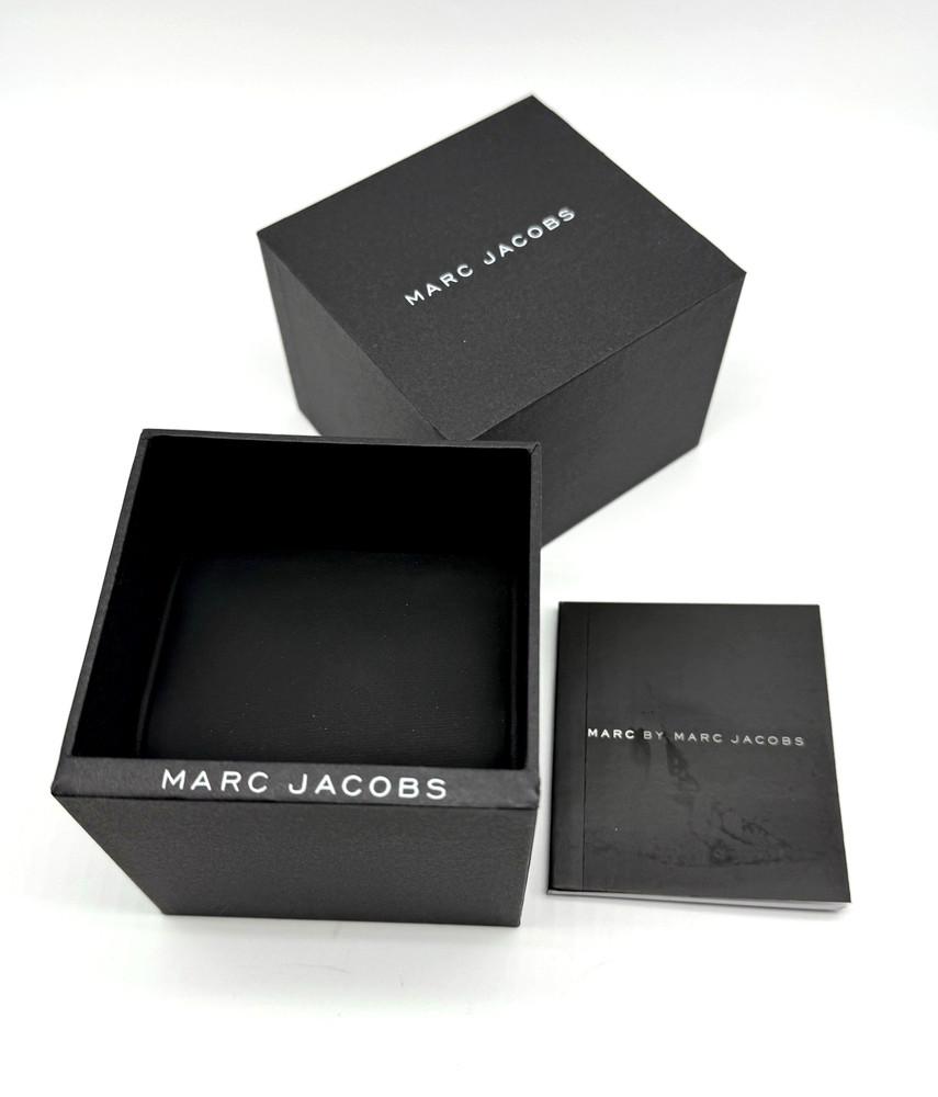Black MARC JACOBS Designer Presentation /Gift Watch Box with Manual -New - EMPTY