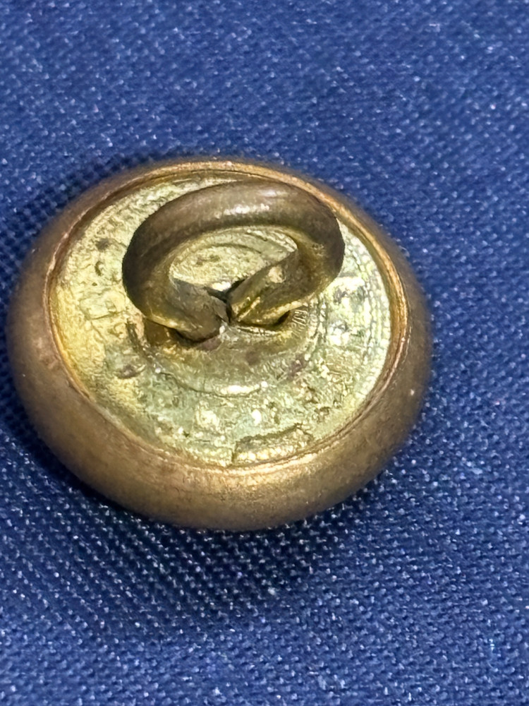 RCN 1910-53 Ratings Hat buttons (Scully)