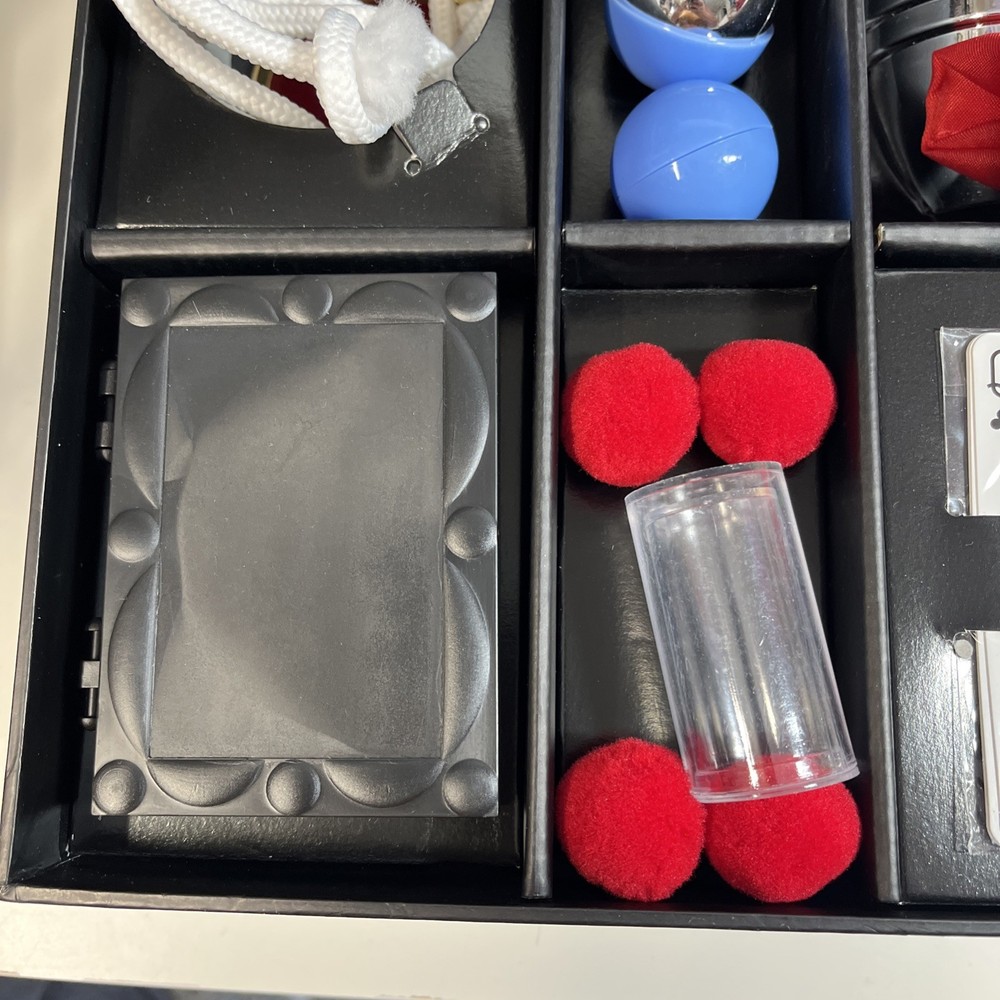 ULTIMATE MAGIC COLLECTION ILLUSIONS & TRICKS RESTORATIVE HARDWARE (READ ALL)